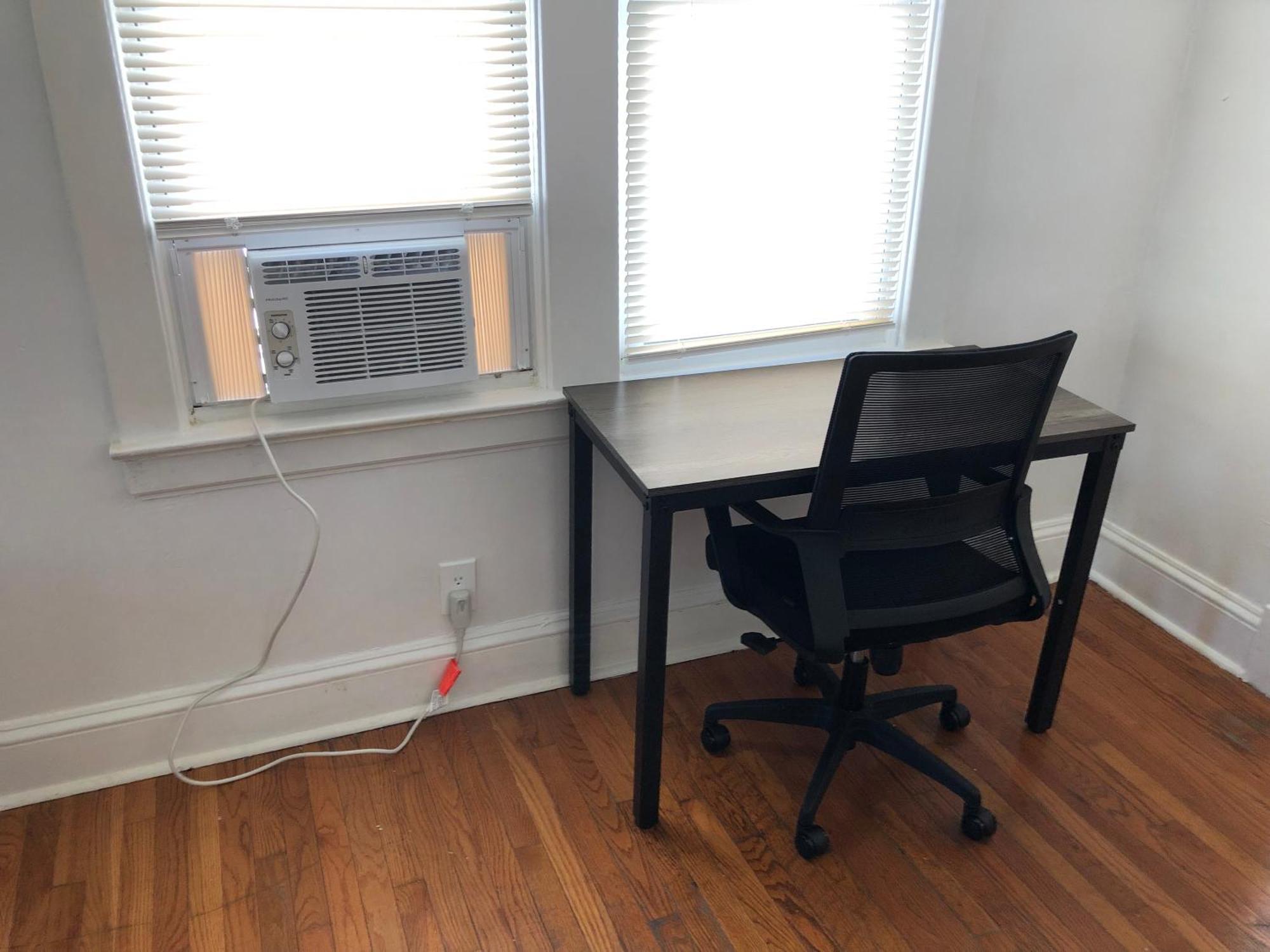 Private 2 Bedroom And 1 Bathroom House In A Quiet Area And Convenient To Nyc Bus And Train 珀斯安博伊 外观 照片
